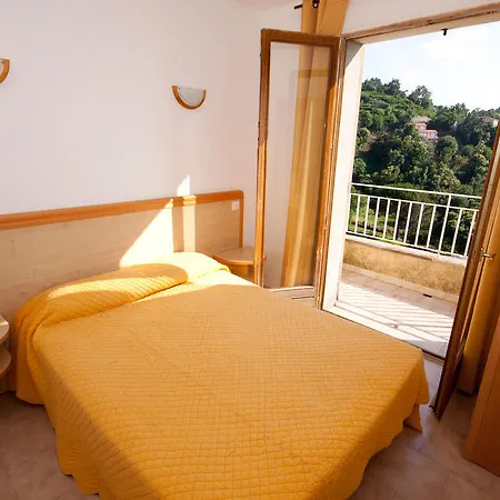 Sant'andria Hotel