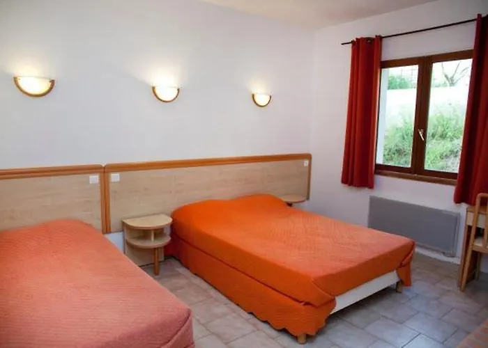 فندق Sant'andria 3*
